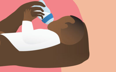 3 handige houdingen om je baby de fles te geven